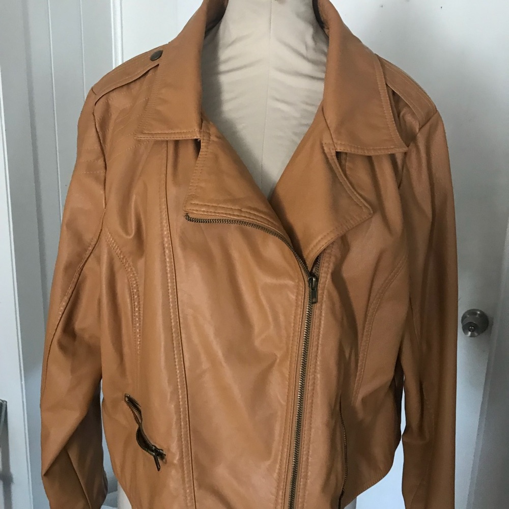 Jacket - Picture 2 of 3